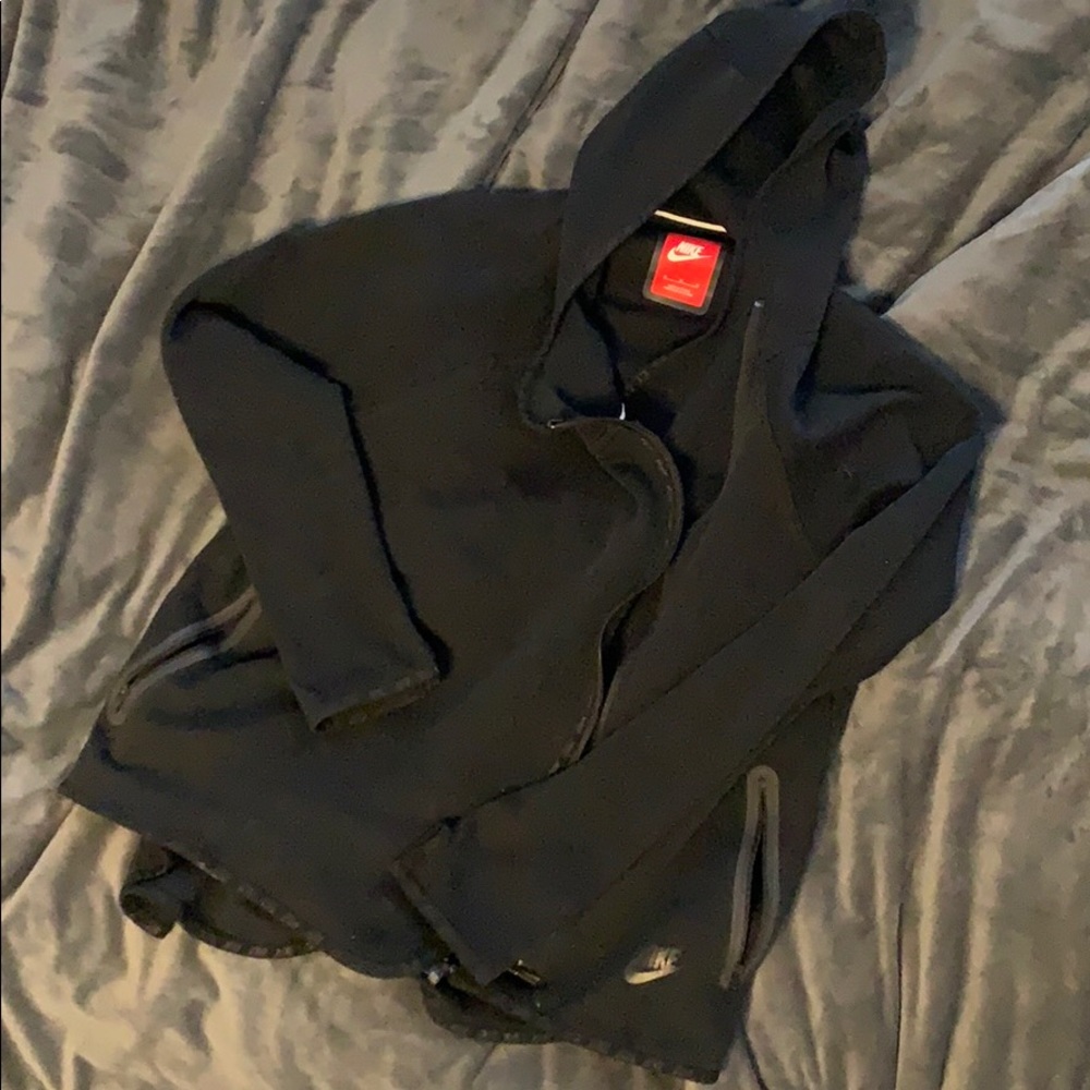 Like NEW black Nike jacket!